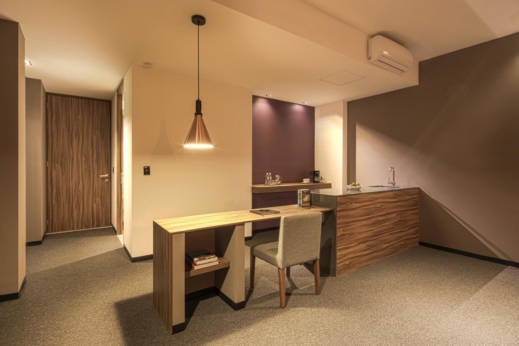 Kharma Suites ปวยบลา ภายนอก รูปภาพ