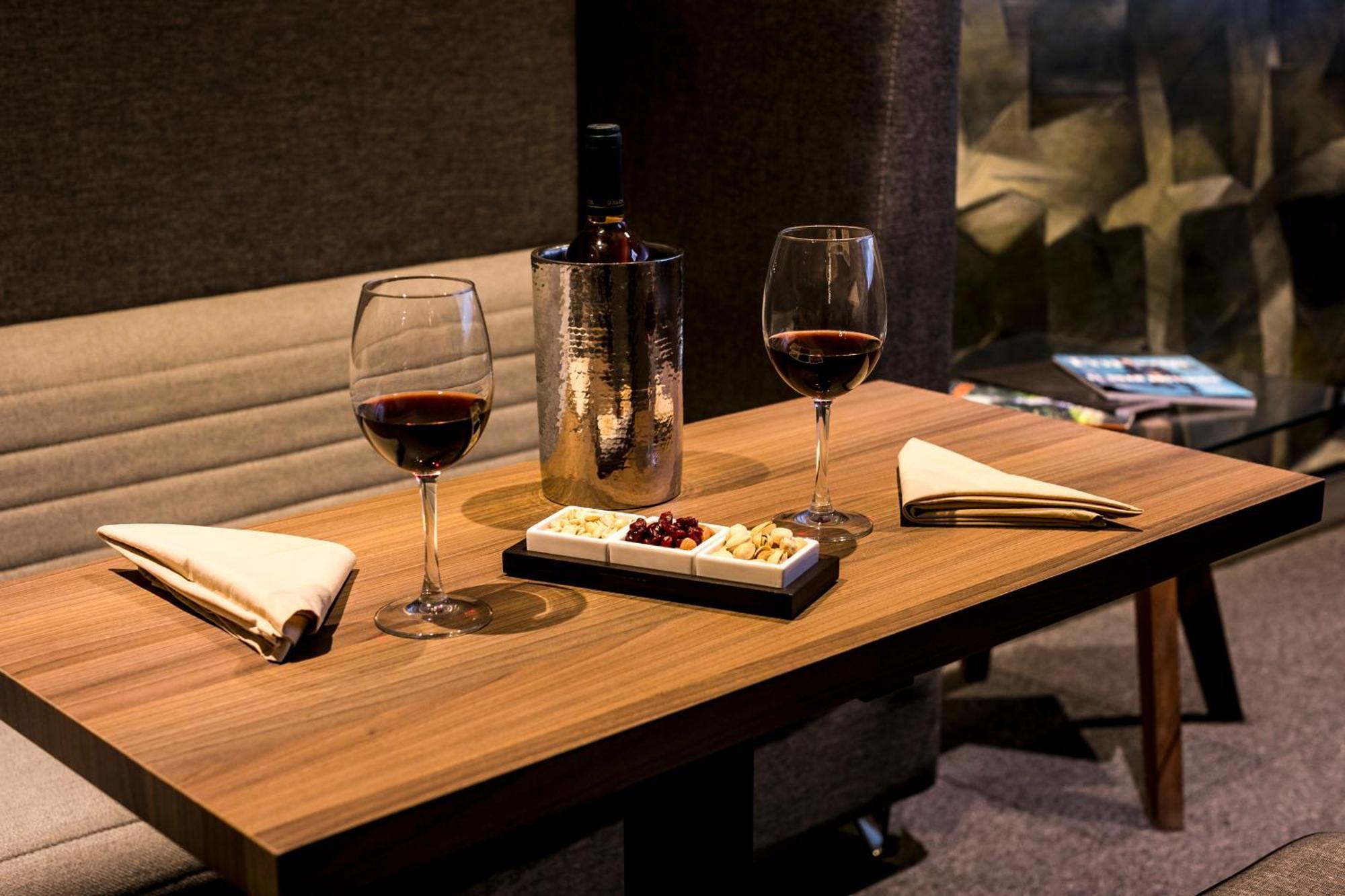 Kharma Suites ปวยบลา ภายนอก รูปภาพ